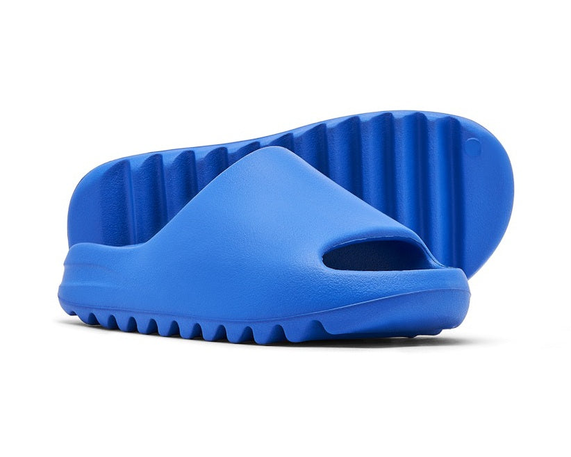 Yeezy Slide 'Azure' – ReubensKicks