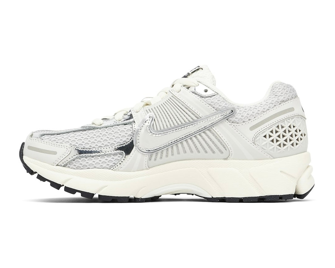 Nike Zoom Vomero 5 “Metallic Silver”