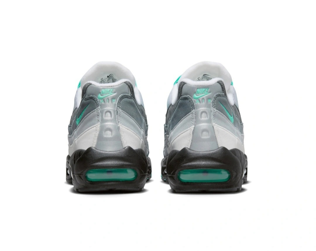 Nike Air Max 95 Hyper Turquoise